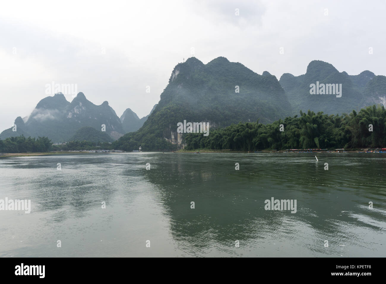 Xingping mattina la riflessione Foto Stock