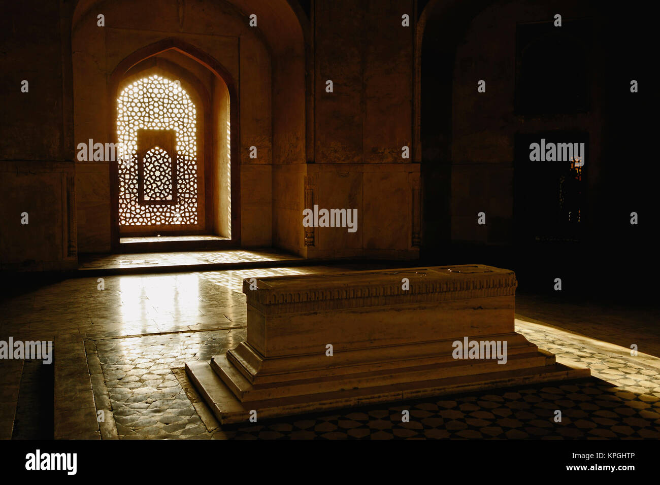 Tombe dentro la tomba di Humayun / Nizamuddin, India Foto Stock