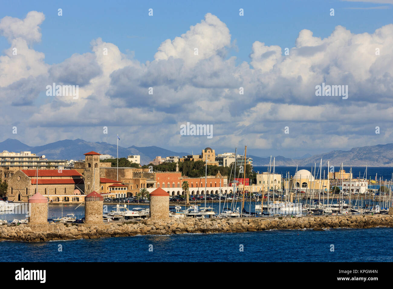 La città di Rodi Porto. Rodi. La Grecia. Foto Stock