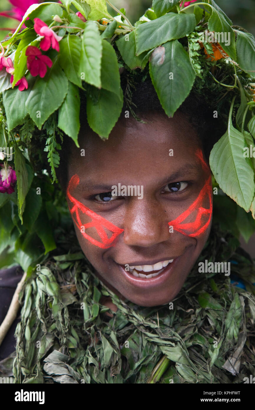 Vanuatu, dell'Isola di Tanna, Fetukai. La magia nera e la Kava Tour di prova, gli abitanti di un villaggio di nativi abito. Signor Foto Stock
