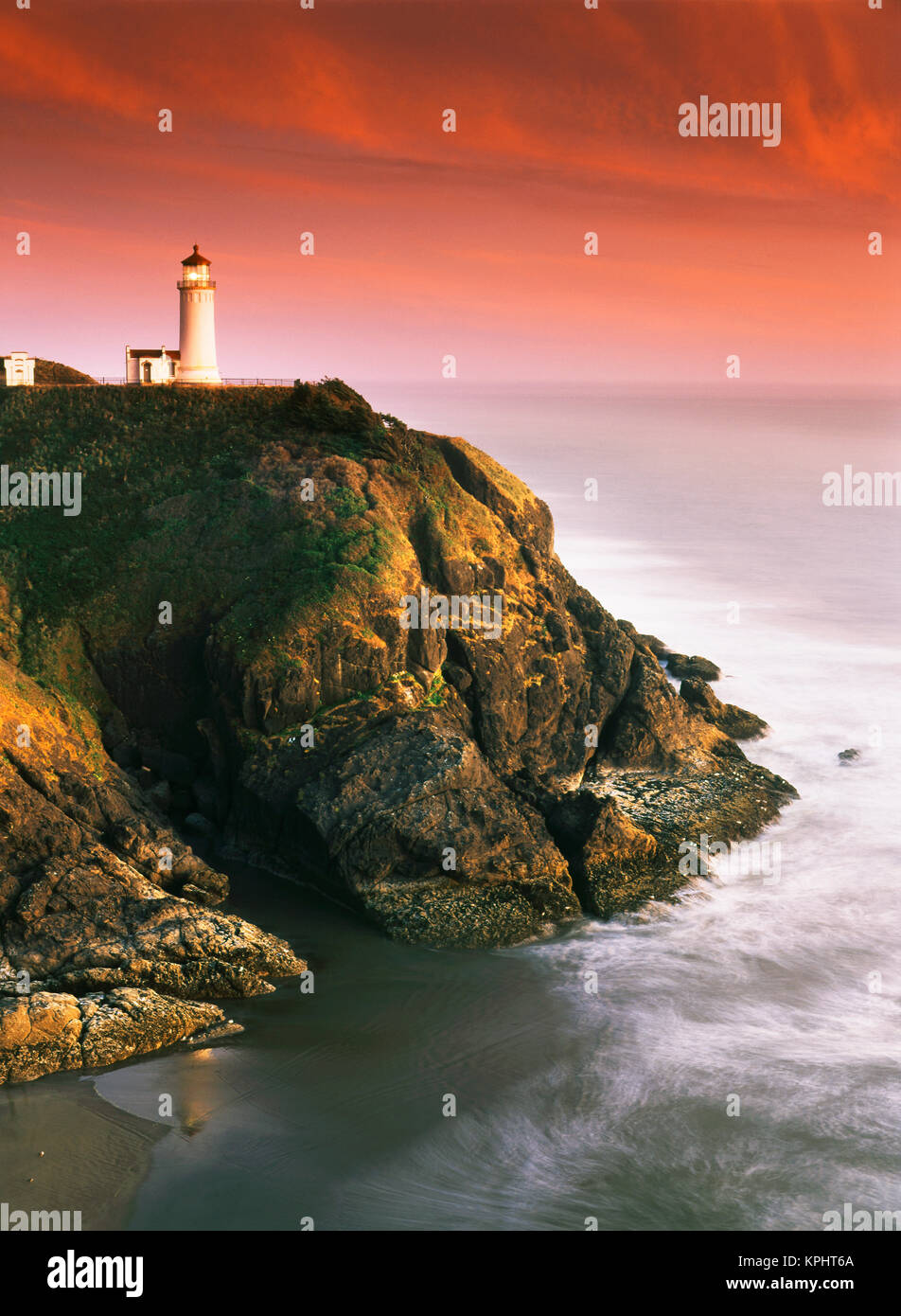 Stati Uniti d'America, Oregon, Washington Costa, vista nord Capo Faro (formato di grandi dimensioni disponibili) Foto Stock