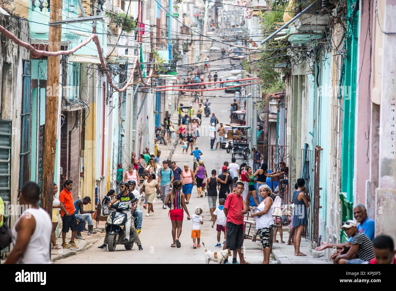 Scena di strada a l'Avana, Cuba Foto Stock