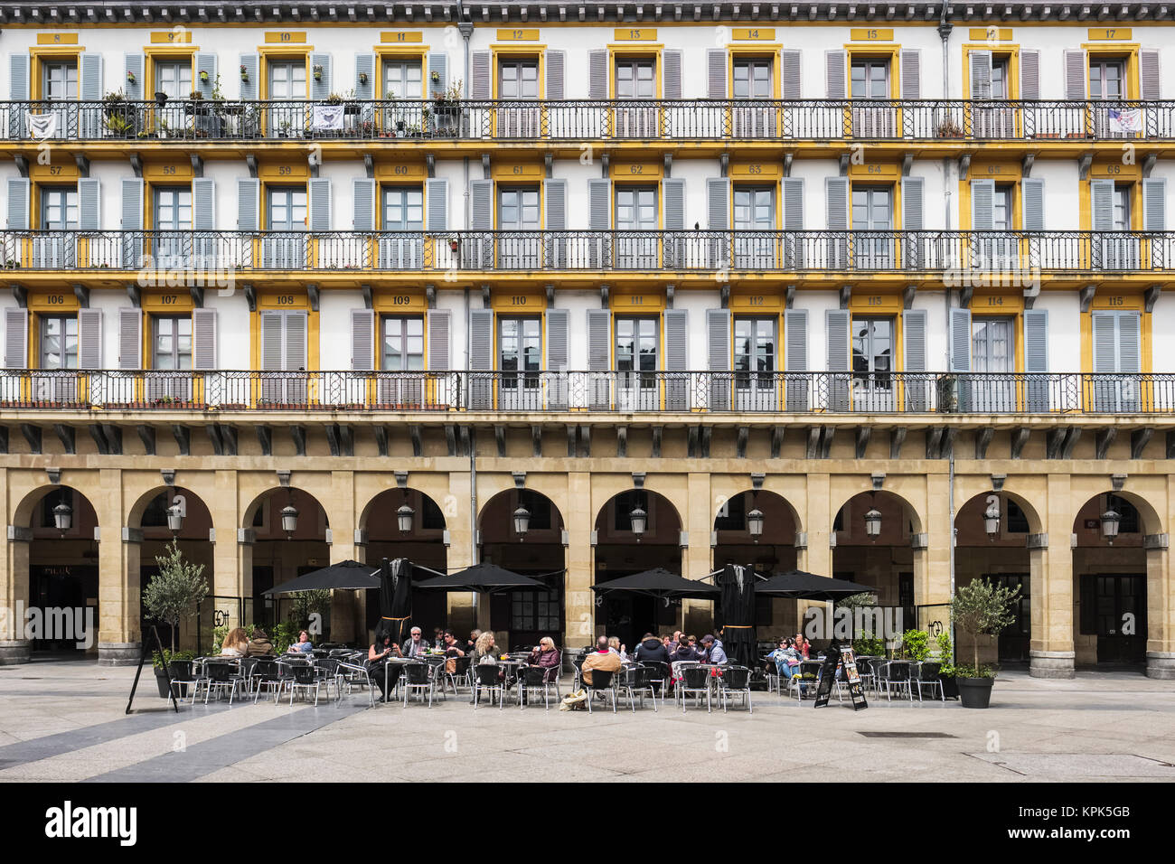 Plaza de la Constitucion; San Sebastian Donostia, Gipuzkoa, Pais Vasco, Spagna Foto Stock