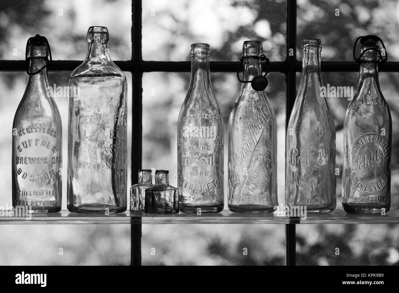 Stati Uniti d'America, Massachusetts, e al Vigneto di Martha: West Tisbury, bottiglie di antiquariato Foto Stock