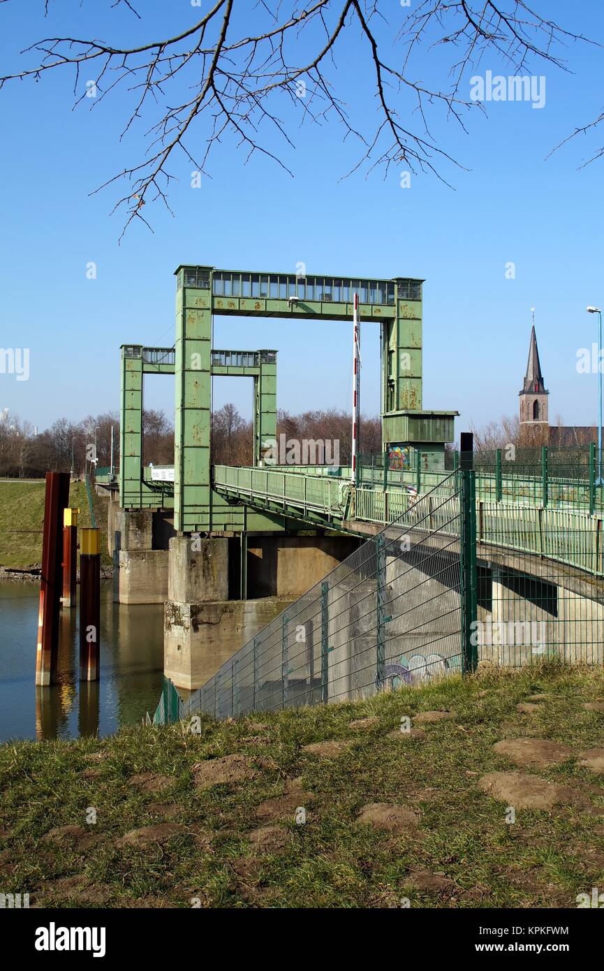 Ponte di sollevamento duisburg walsum Foto Stock