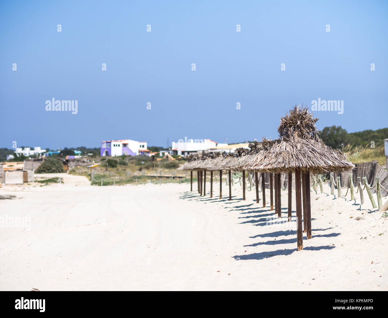Ombrelloni in spiaggia di Migjorn Formentera Foto Stock