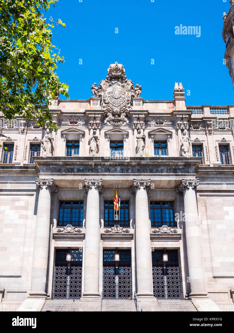 Edificio principale della National Post office Correos a Barcellona, Spagna Foto Stock