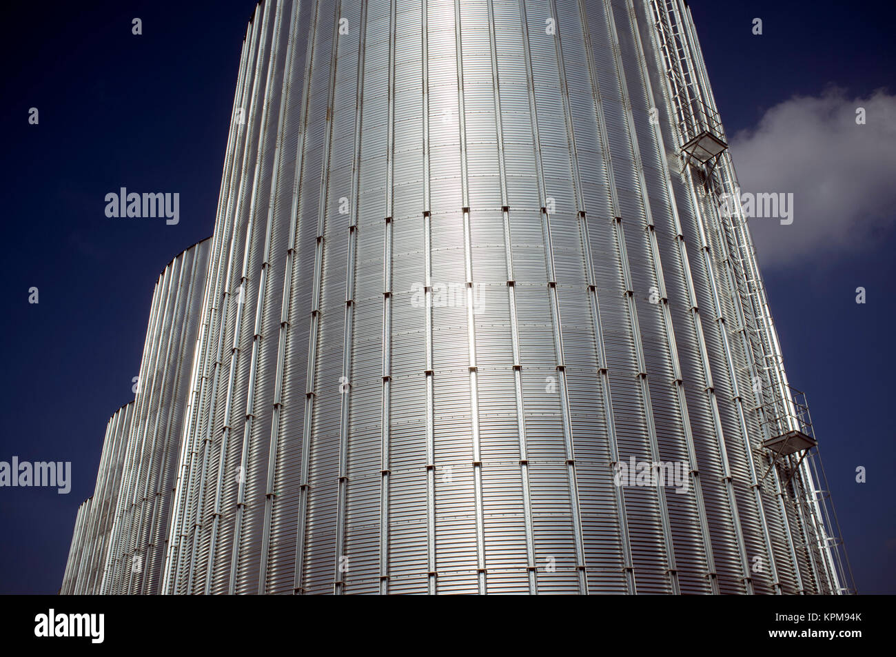 Amburgo, uno dei più belli e più popolari destinazioni turistiche in tutto il mondo.silos per il grano nel porto di Amburgo Foto Stock