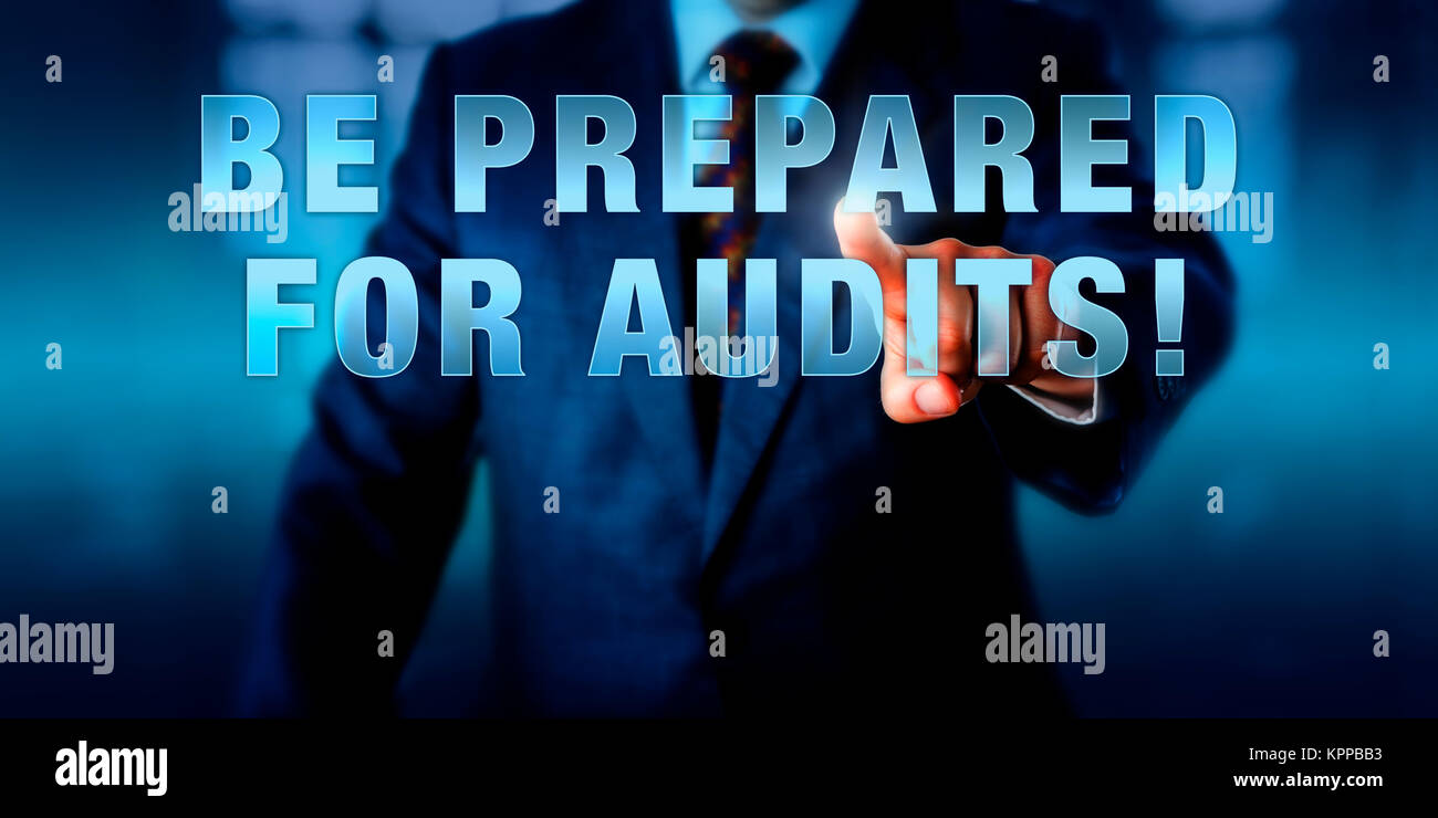 CISO toccando ESSERE PREPARATI PER GLI AUDIT! Foto Stock