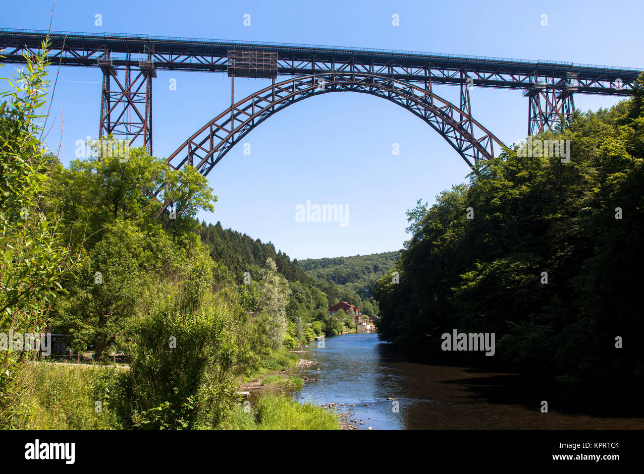 L'Europa, Germania, Bergisches Land regione, il ponte Muengstener vicino a Solingen. Europa, Deutschland, Bergisches Land, die Muengstener Bruecke bei Foto Stock