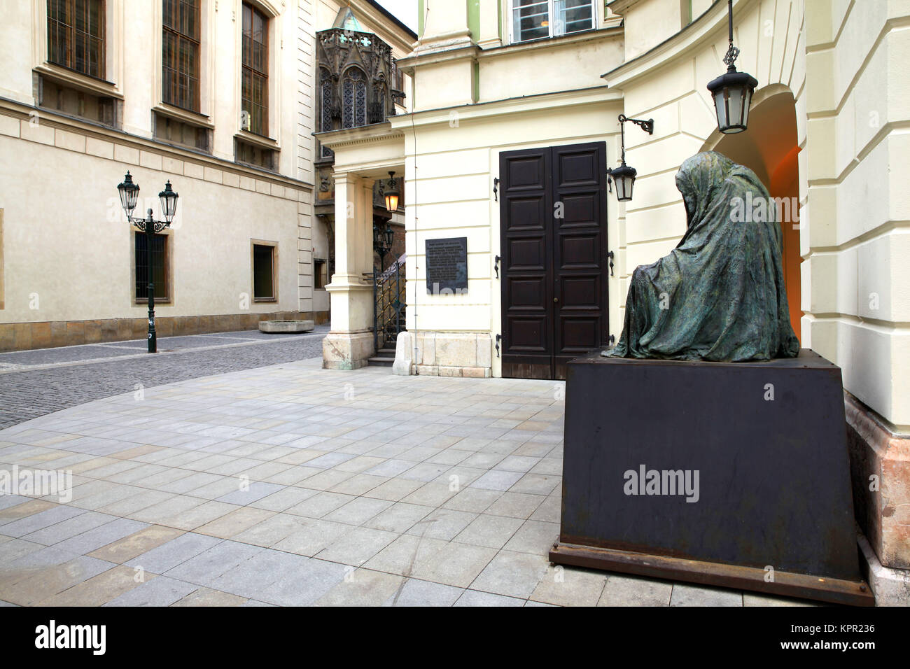 Plastik im Jahr 2000 von der Malerin und Bildhauerin Anna Chromy. Erinnerung für die Premierenaufführung von Don Giovanni von Wolfgang Amadeus Mozart am 29.10.1787. Foto Stock