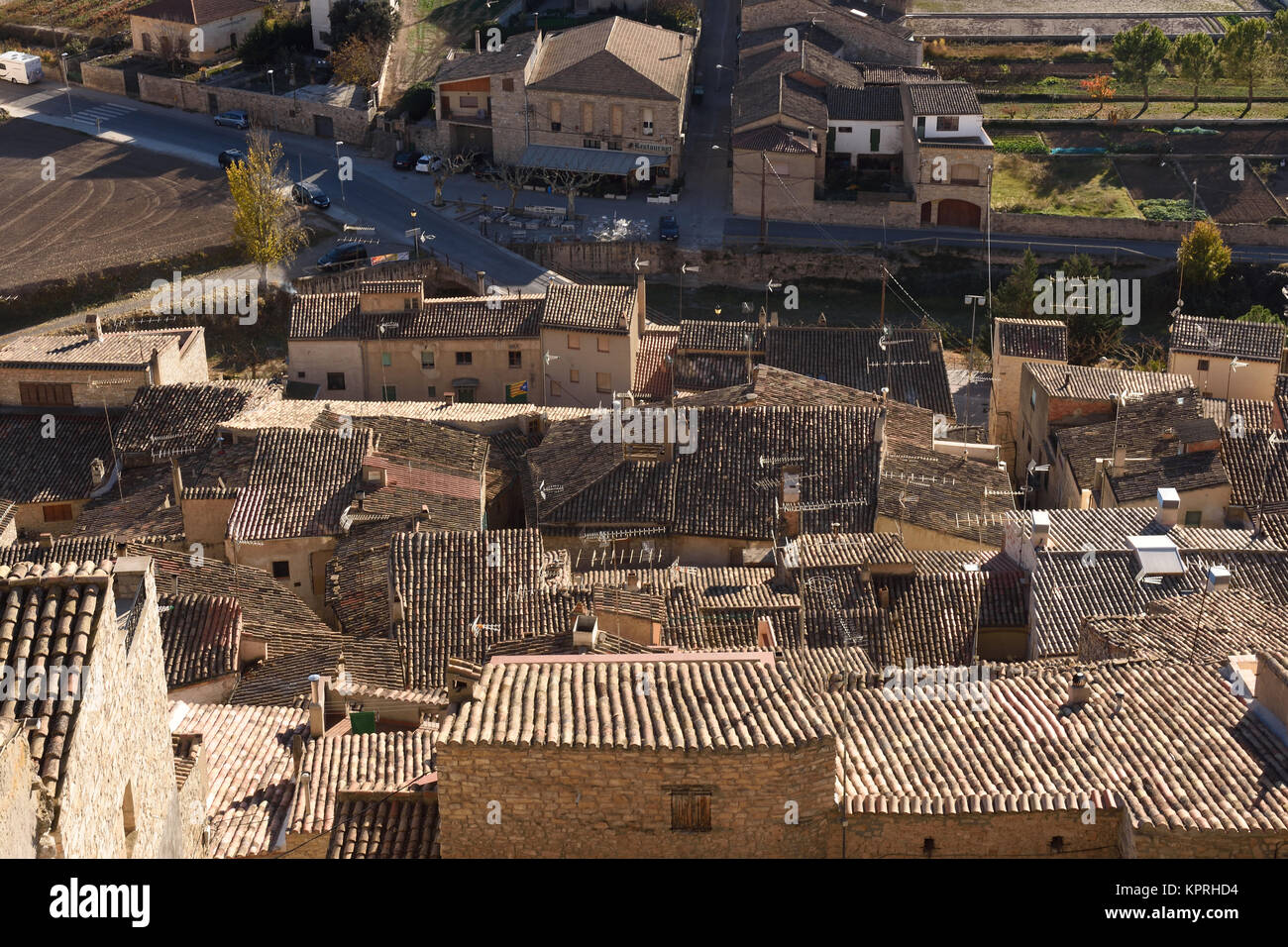 Tetti di Guimera village, provincia di Lleida, Spagna Foto Stock