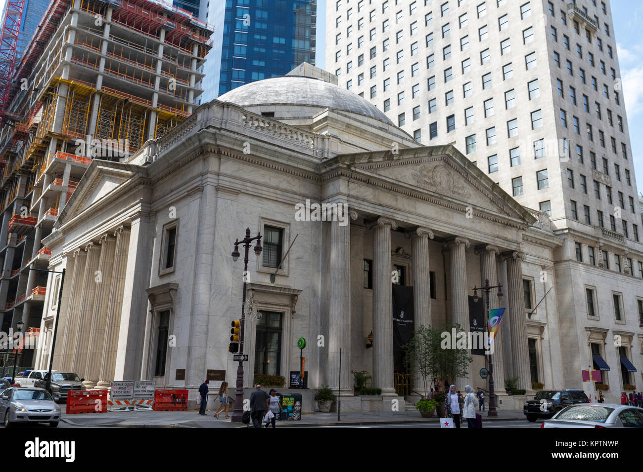 Il Ritz-Carlton Philadelphia, un hotel di lusso e il complesso residenziale a Philadelphia, Pennsylvania, Stati Uniti. Foto Stock