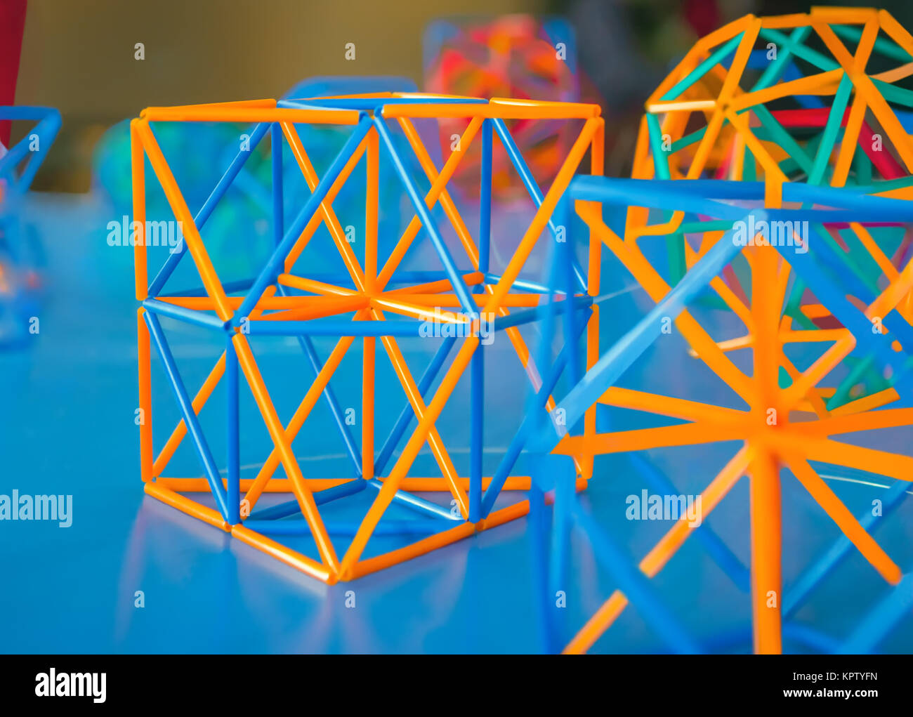 Modello volumetrico di solidi geometrici Foto Stock