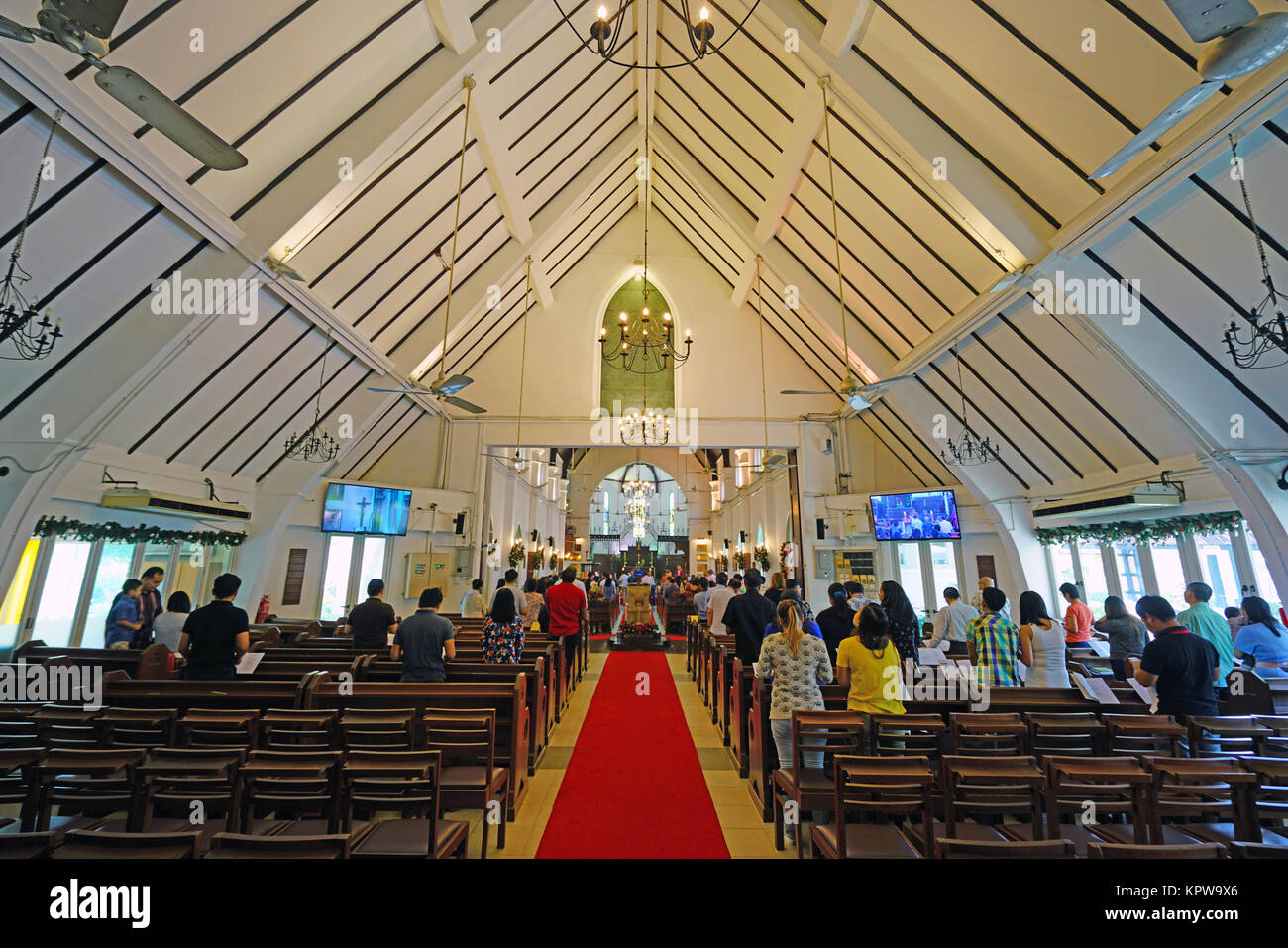 Vista della cattedrale di Santa Maria Vergine (St. Mary Cattedrale), una diocesi anglicana chiesa situata a Kuala Lumpur in Malesia Foto Stock