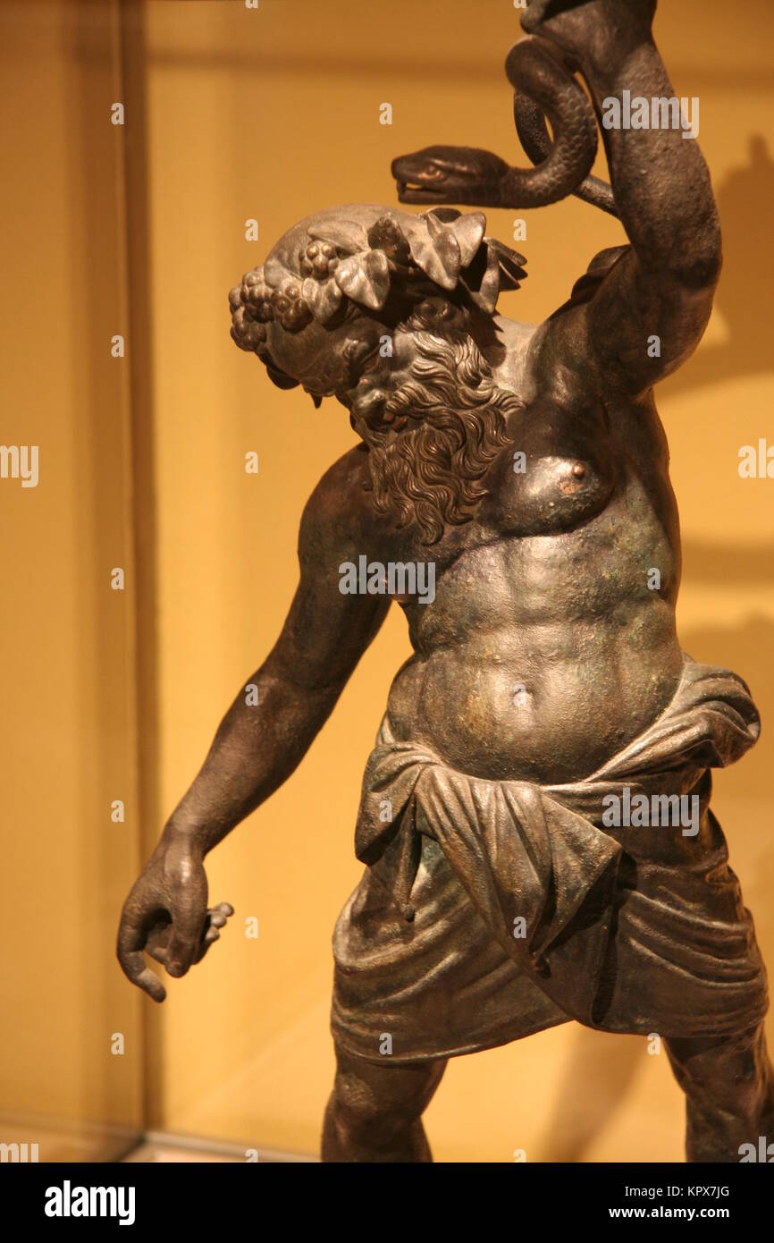 Statua di bronzo di fauno con snake da Pompei Foto Stock