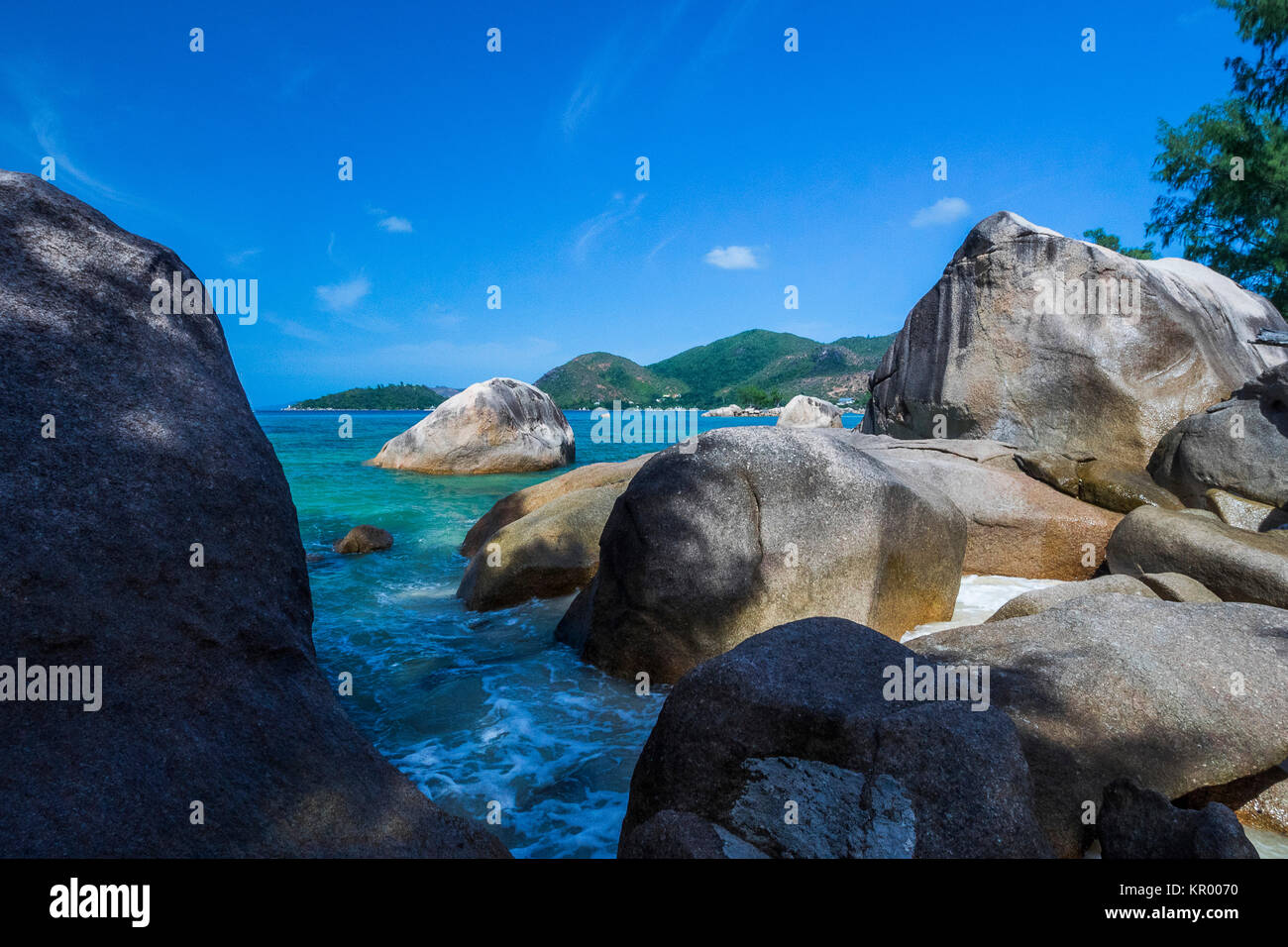 Seychelles - praslin ad anse boudin opposta isola curieuse Foto Stock