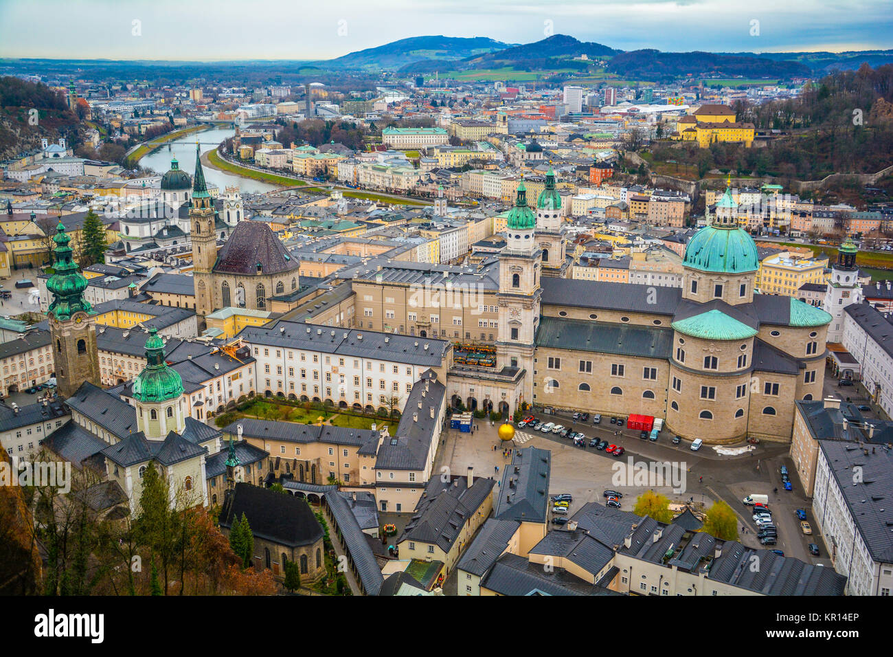 Vista panoramica dalla Fortezza di Salisburgo nel tempo di Natale, Austria. Foto Stock