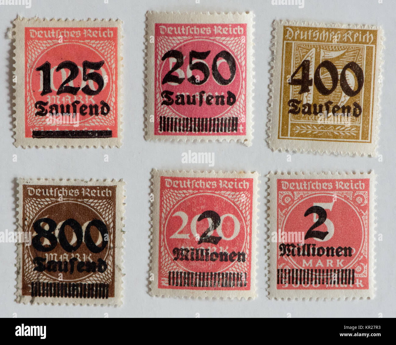 Inflazione tedesca francobolli con la sovrastampa da1923 Foto Stock