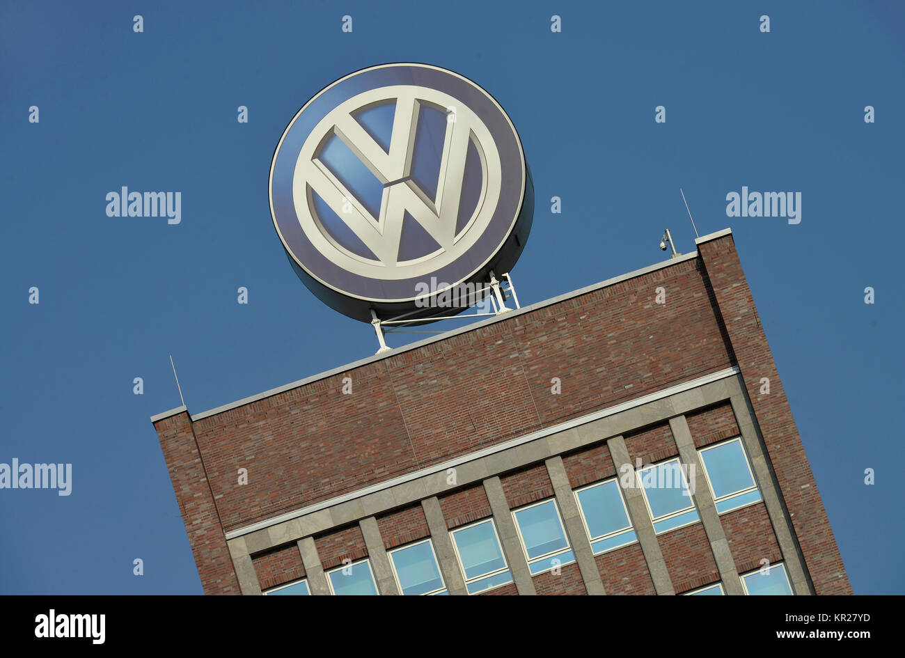 VW-amministrativi e alta crescita, trasporto nazionale lavoro, Wolfsburg, Bassa Sassonia, Germania, VW-Verwaltungshochhaus, Volkswagenwerk, Niedersachsen, Deutschl Foto Stock