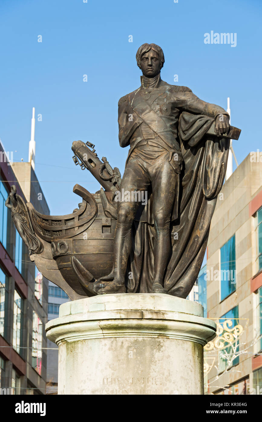 Statua di Orazio Nelson, da Sir Richard Westamott (1809), Bull Ring, Birmingham, Inghilterra, Regno Unito Foto Stock