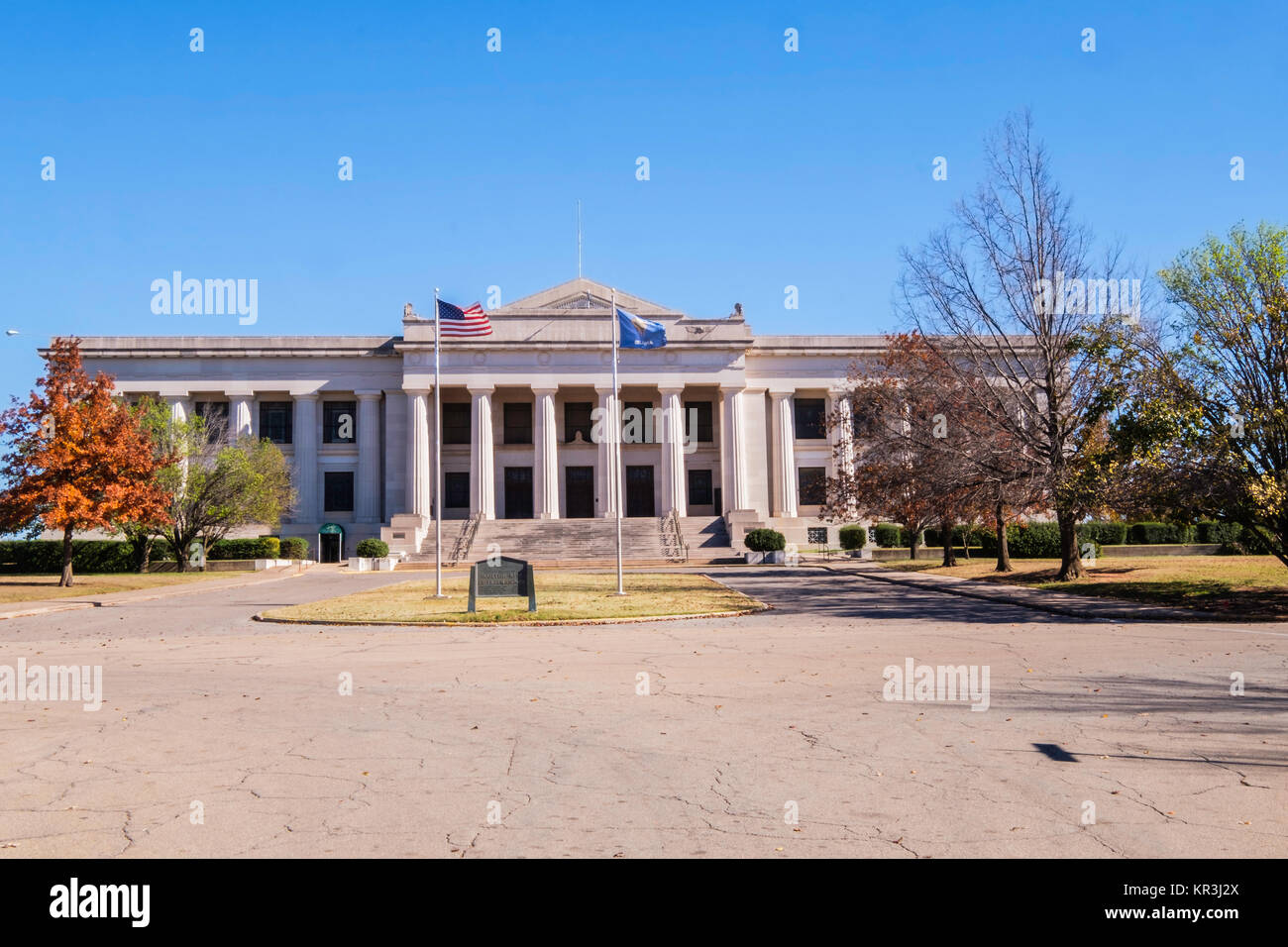 Il Rito Scozzese della massoneria tempio, neo classica architettura con colonne doriche in Guthrie, Oklahoma, Stati Uniti d'America. Foto Stock