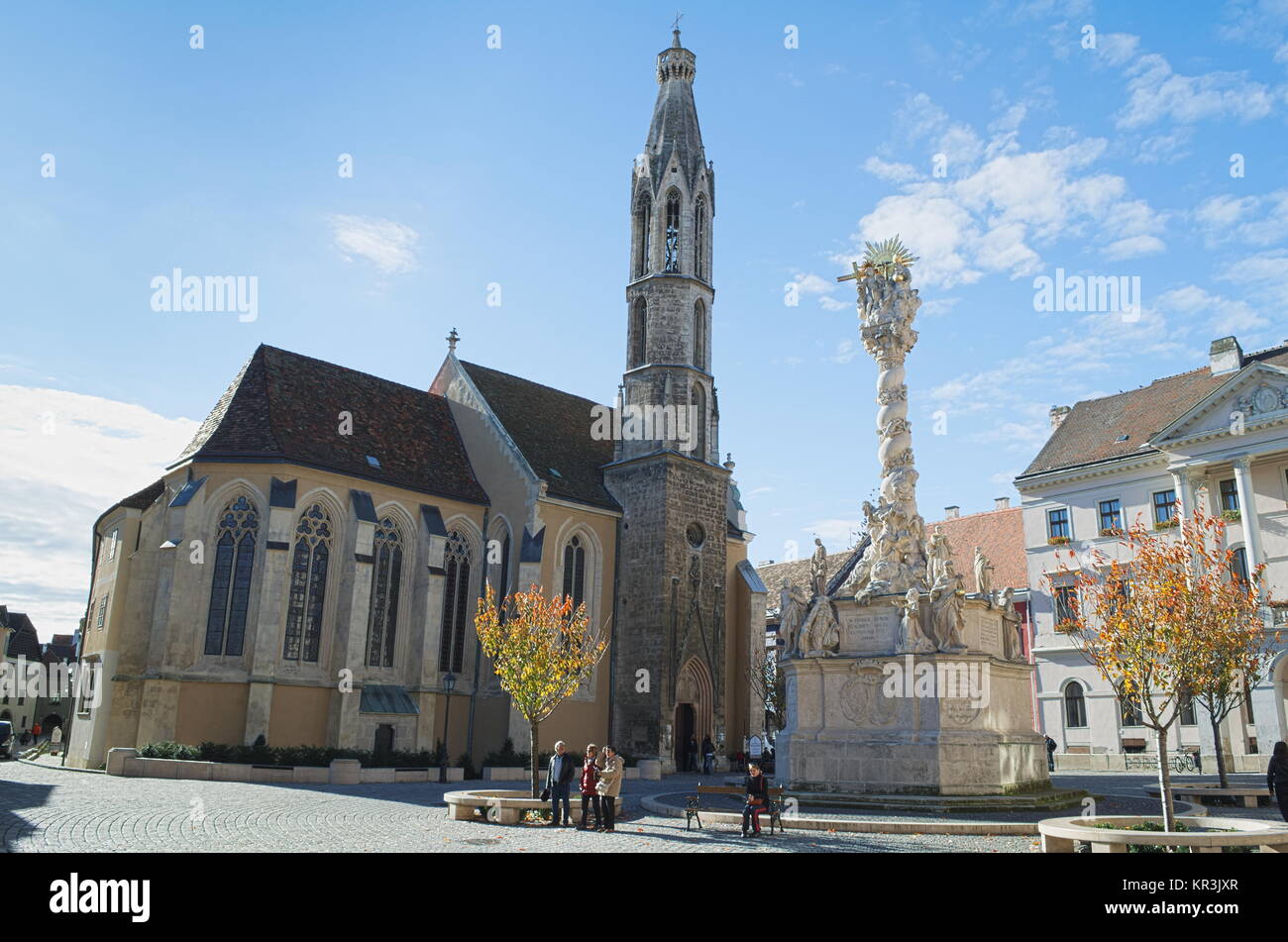 Chiesa di capra e la Colonna della Santa Trinità di Sopron Ungheria Foto Stock