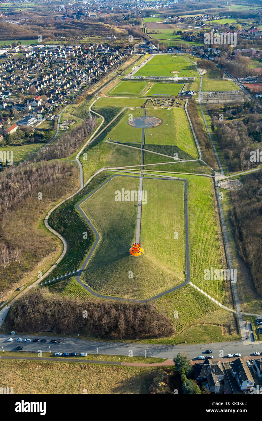 Lippepark Hamm, punto di vista sull'heap, spirale e pedonabile artwork, arancio brillante,, Hamm, la zona della Ruhr, Renania settentrionale-Vestfalia, Germania,Lippepark Hamm, un Foto Stock