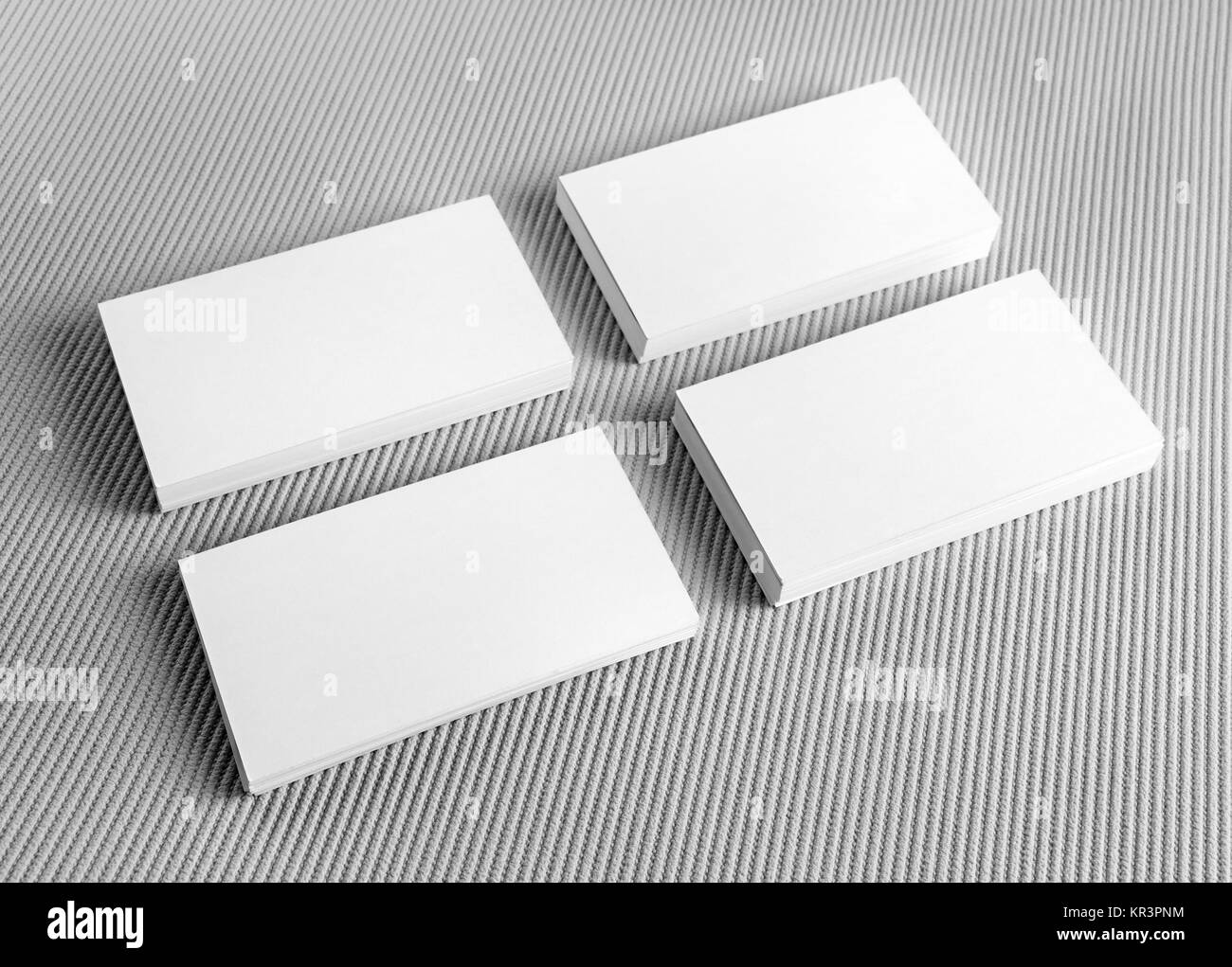 Vuoto bianco schede aziendali Foto Stock