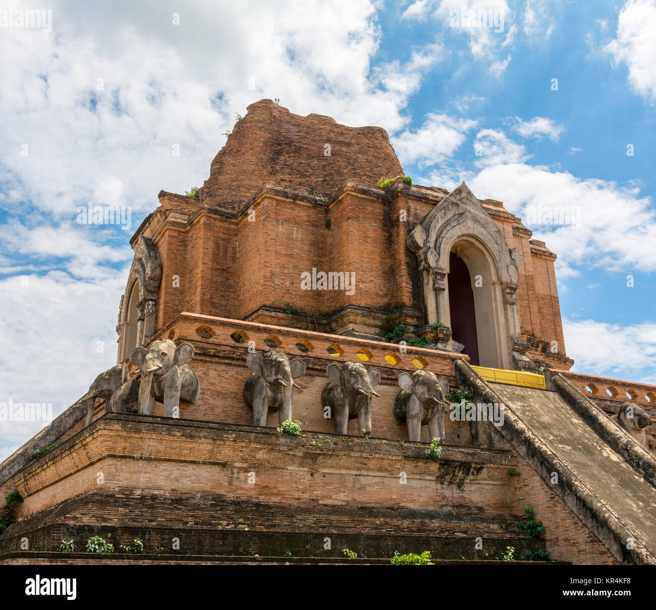 Wat Chedi Luang in Chiang Mai Thailandia Foto Stock