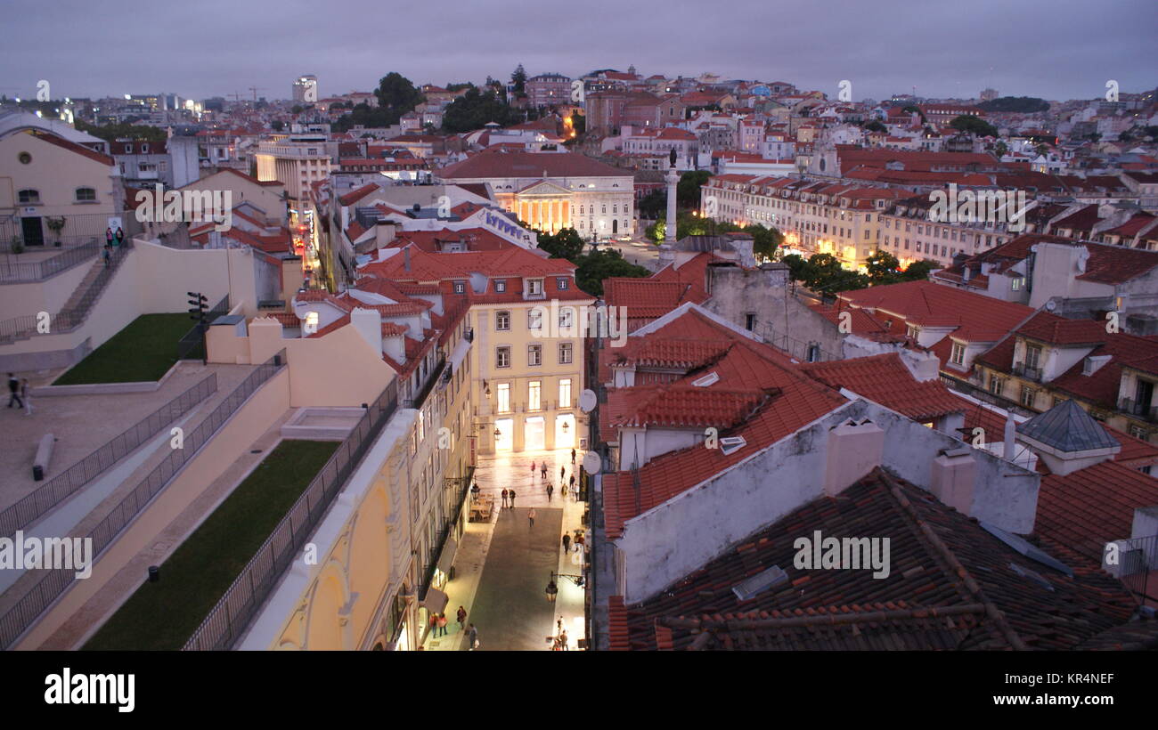 Tetto di Lisbona, vista dall'alto Foto Stock
