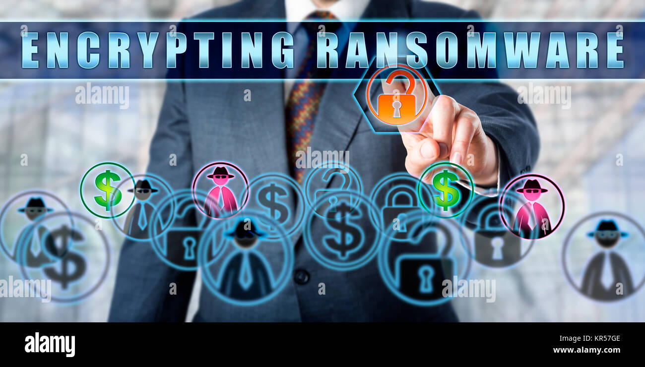 Utente aziendale premendo la crittografia RANSOMWARE Foto Stock