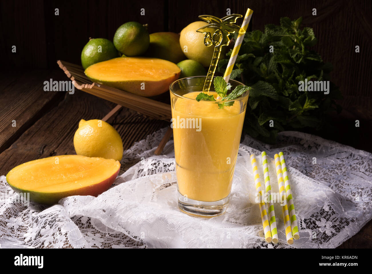 frullato di mango Foto Stock