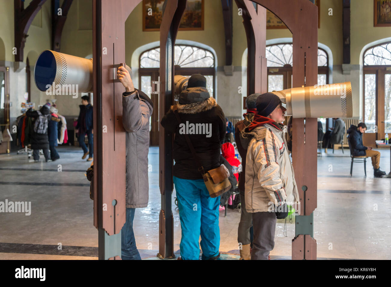 Montreal, CA - 17 dicembre 2017: "Sulle orme dei nostri scopritori - La straordinaria storia di Montréal' mostra all interno di Mont Royal Chalet. Foto Stock