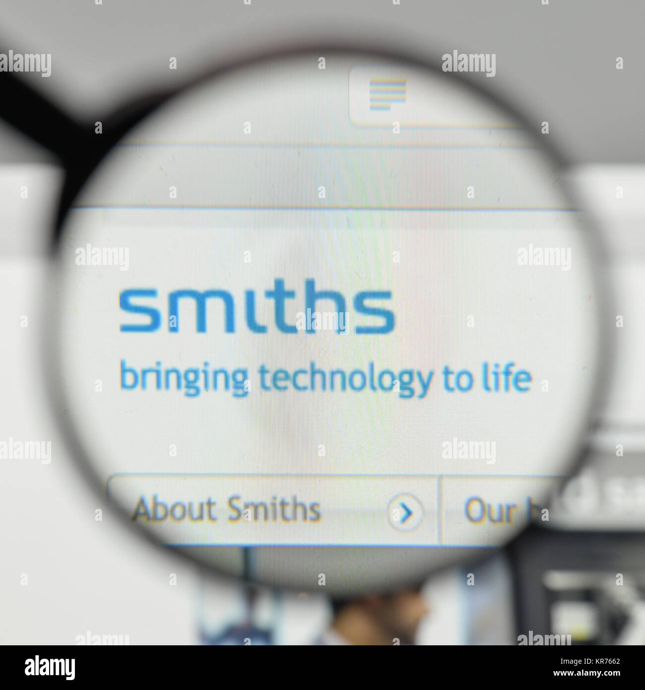 Milano, Italia - 1 Novembre 2017: Smiths Group logo sulla homepage del sito web. Foto Stock