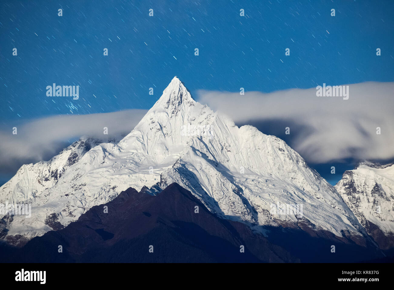 Meili Snow Mountain,nella provincia dello Yunnan,Cina Foto Stock