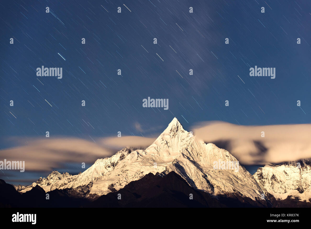 Meili Snow Mountain,nella provincia dello Yunnan,Cina Foto Stock