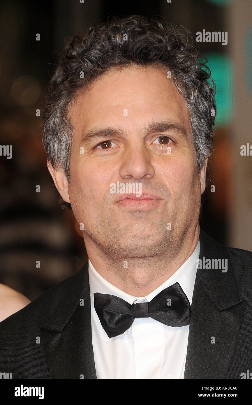 Mark Ruffalo assiste l'EE British Academy Film Awards 2016 presso la Royal Opera House di Londra. 14 febbraio 2015 © Paul Treadway Foto Stock