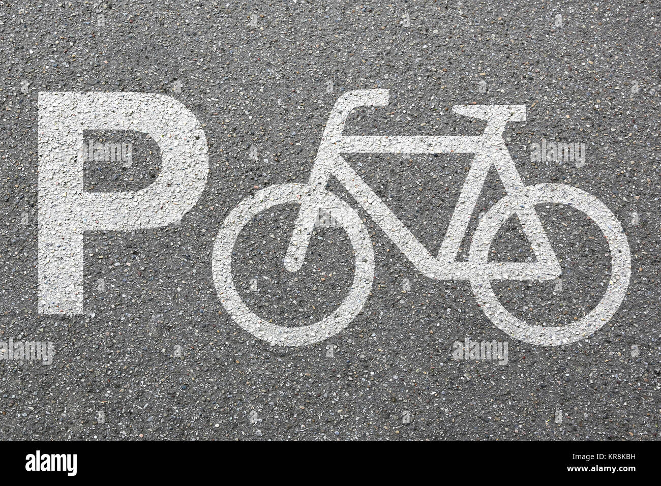 Parcheggio Parcheggio bici Bicicletta traffico mobilità urbana Foto Stock