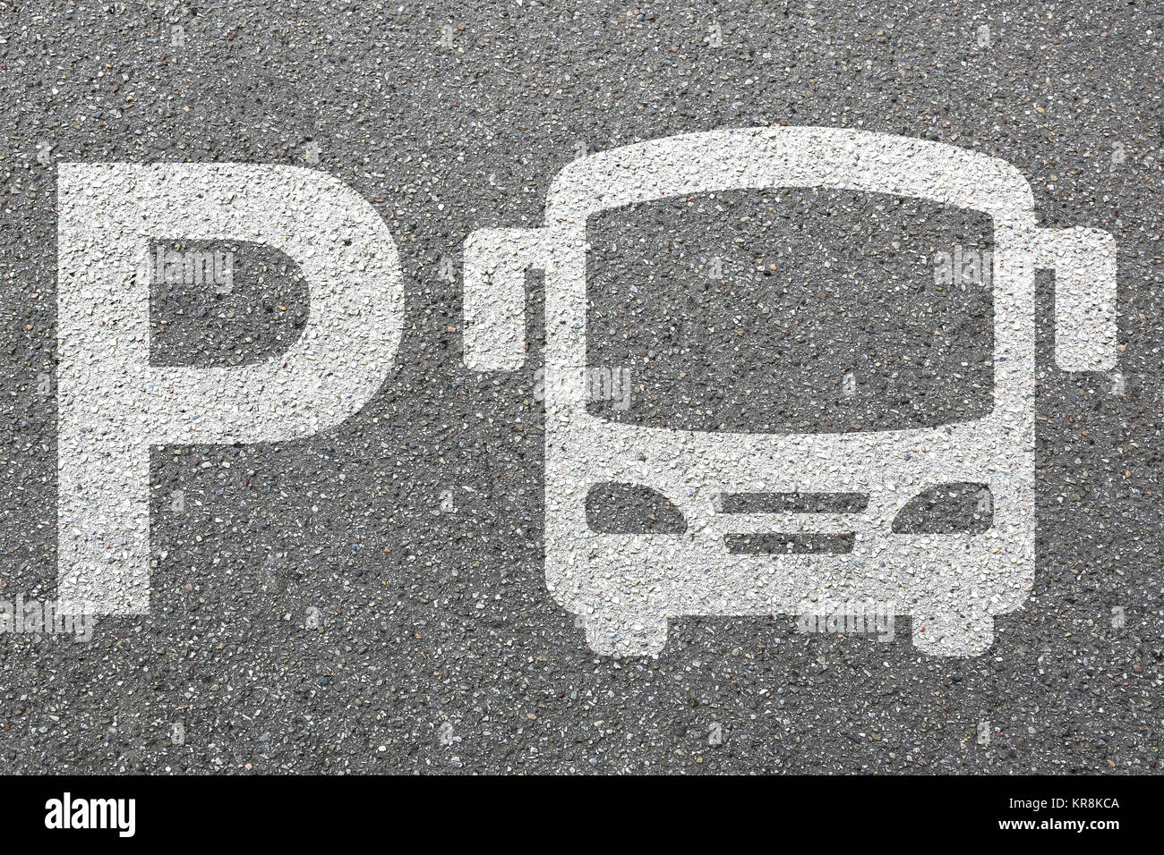 Parcheggio bus bus bus remoto parco autobus la mobilità del traffico Foto Stock