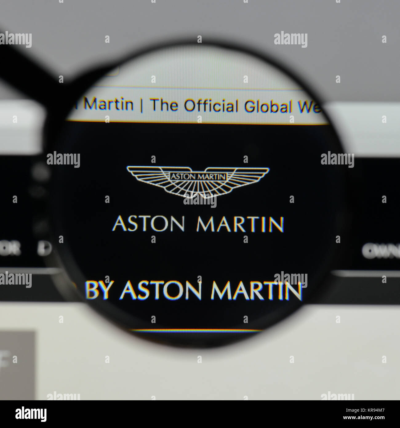 Milano, Italia - 10 agosto 2017: Aston Martin logo sulla homepage del sito web. Foto Stock