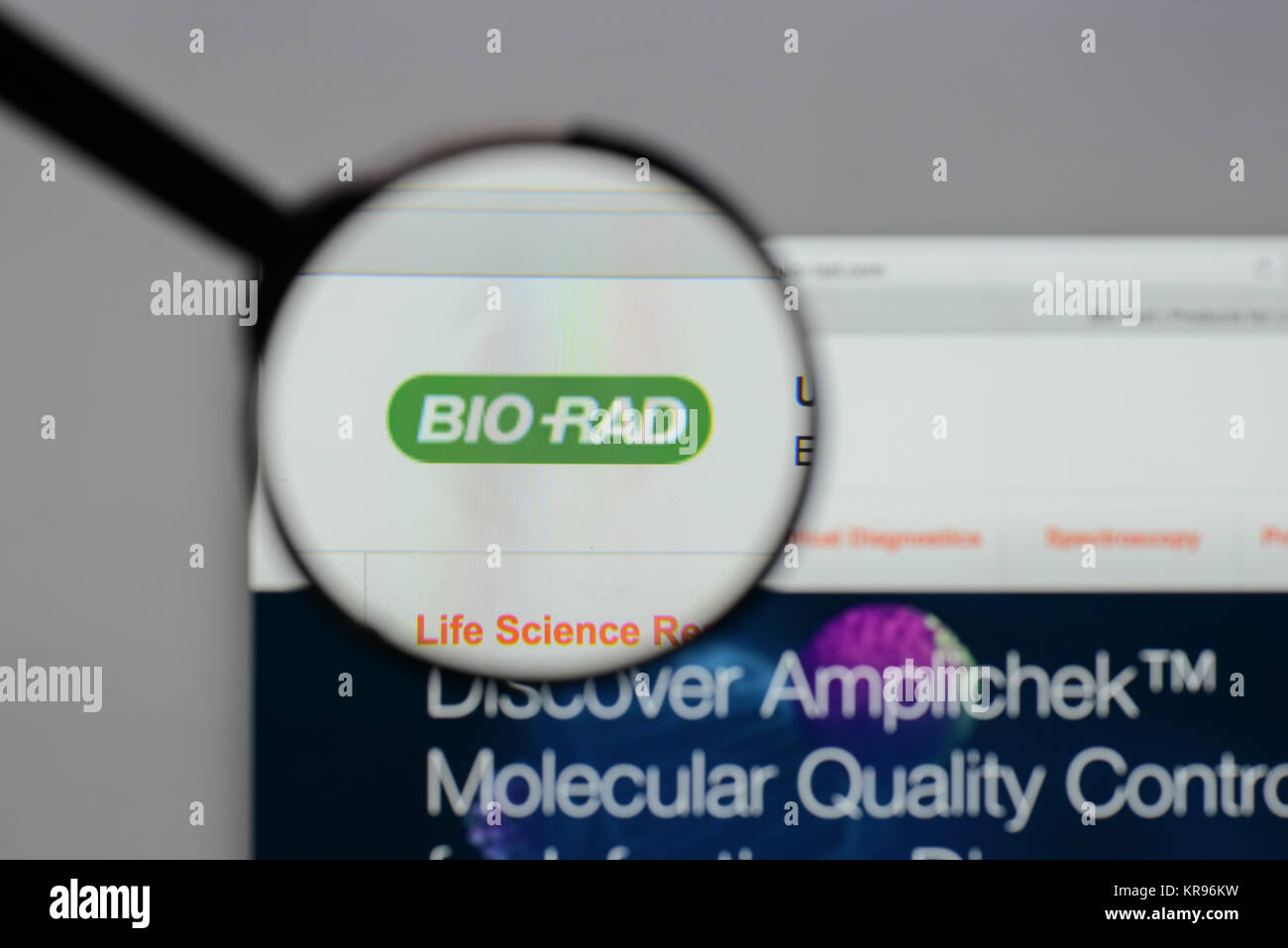 Milano, Italia - 10 agosto 2017: Bio Rad Laboratories logo sulla homepage del sito web. Foto Stock