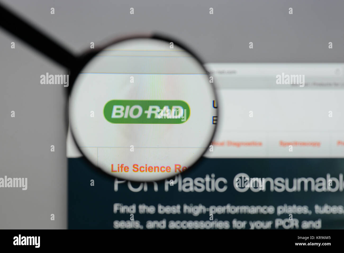 Milano, Italia - 10 agosto 2017: Bio Rad Laboratories logo sulla homepage del sito web. Foto Stock