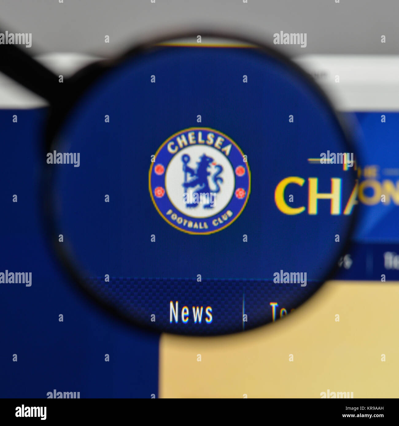 Chelsea fc logo immagini e fotografie stock ad alta risoluzione - Alamy