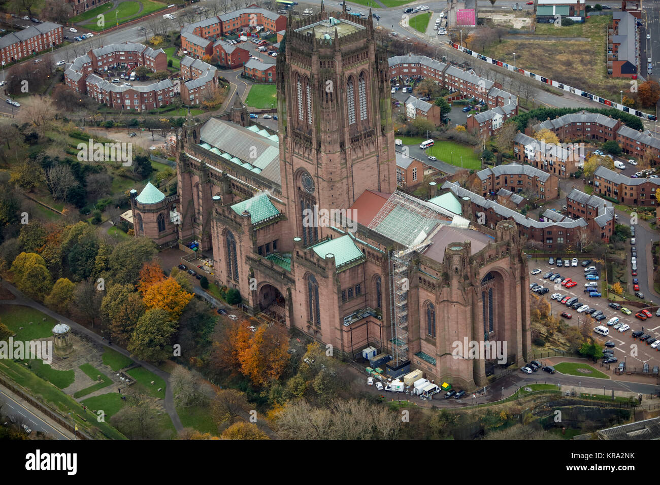 Una veduta aerea di Liverpool Cathedral, il più grande edificio religioso in Gran Bretagna Foto Stock