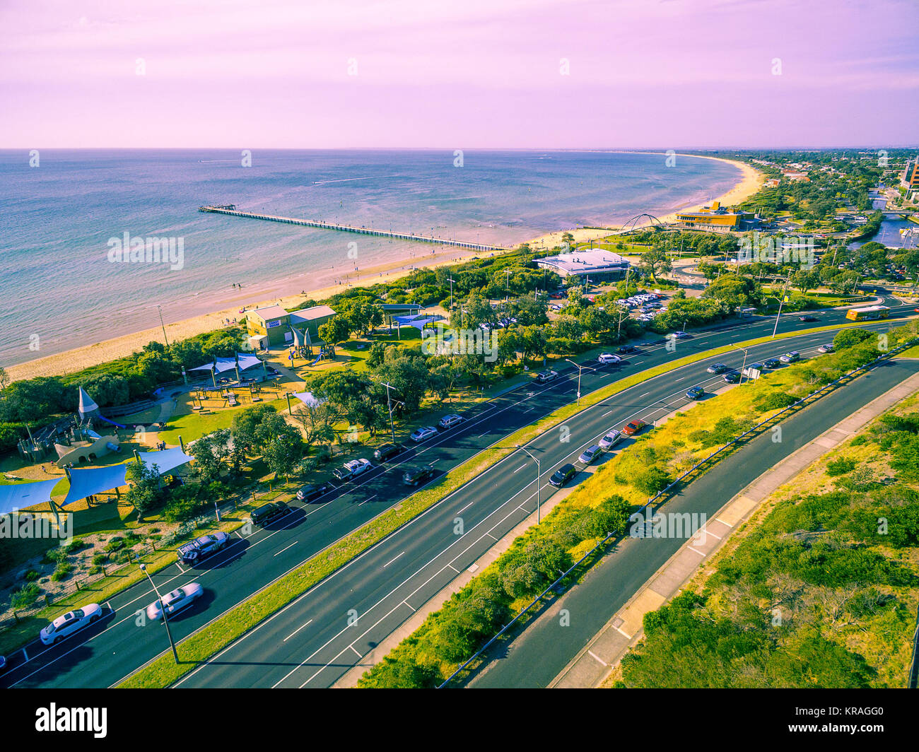 Vista aerea di Nepean Highway e Frankston foreshore. Melbourne, Australia Foto Stock