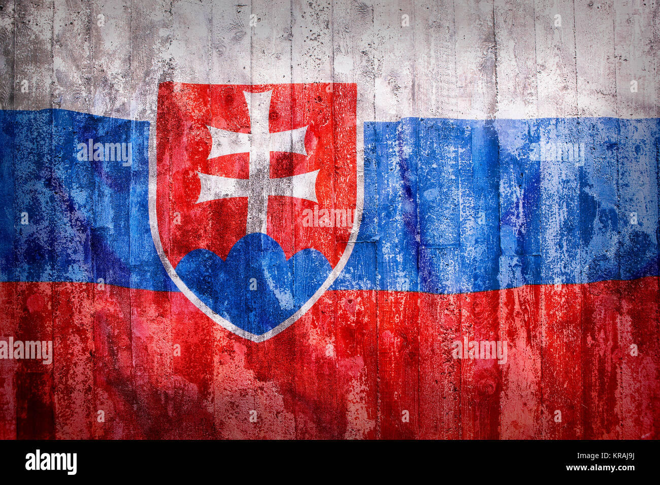 Stile grunge di bandiera della Slovacchia su un muro di mattoni per lo sfondo Foto Stock