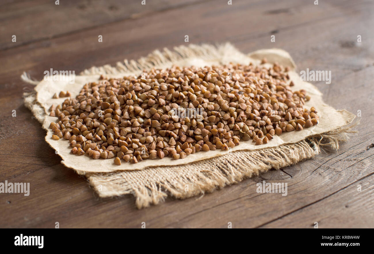 Un mucchio di grano saraceno Foto Stock