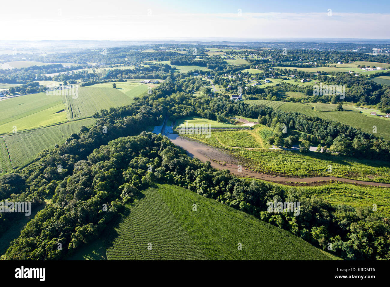 Vista aerea del drenato SPEEDWELL FORGE LAGO DANNEGGIATO IN URAGANO IRENE Agosto 2011 e poi la tempesta tropicale LEE, LANCASTER PENNSYLVANIA Foto Stock