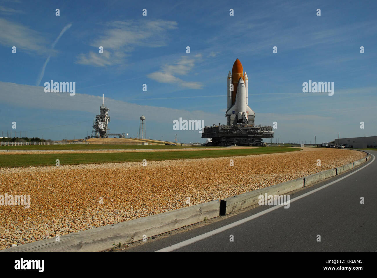 STS-117 rollback2 Foto Stock